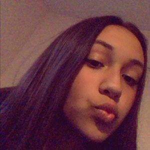 Meet your Posher, Natalia